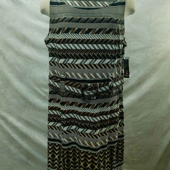 Dress Size Belted Lined Women’s Size 16 (51 B) - Picture 1 of 16